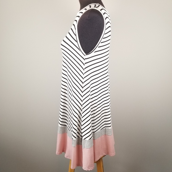 Bellamie striped sleeveless dress with pockets - Picture 7 of 9